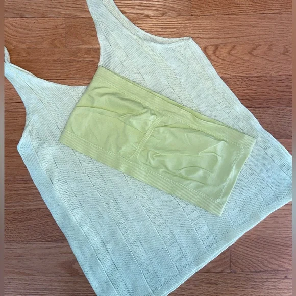 Yellow Tops Bundle - Picture 2 of 9